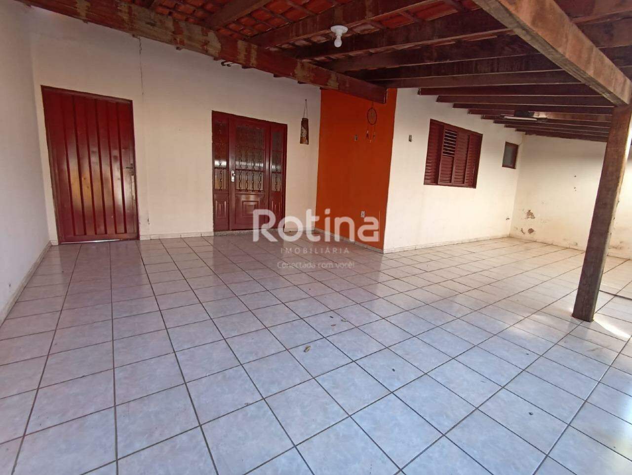 Casa à venda, 3 quartos em Uberlândia no bairro Jardim Patrícia no valor de R$ 430.000,00 - Rotina Imobiliária: 