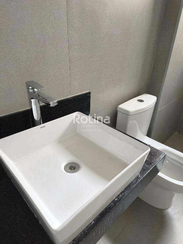 Apartamento à venda, 2 quartos em Uberlândia no bairro Martins no valor de R$ 565.000,00 - Rotina Imobiliária: 