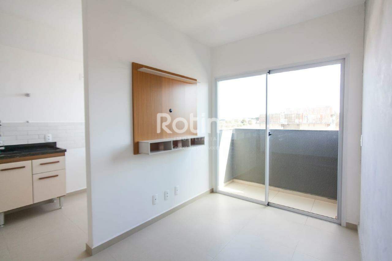 Apartamento à venda, 2 quartos em Uberlândia no bairro Jardim Holanda no valor de R$ 230.000,00 - Rotina Imobiliária: 