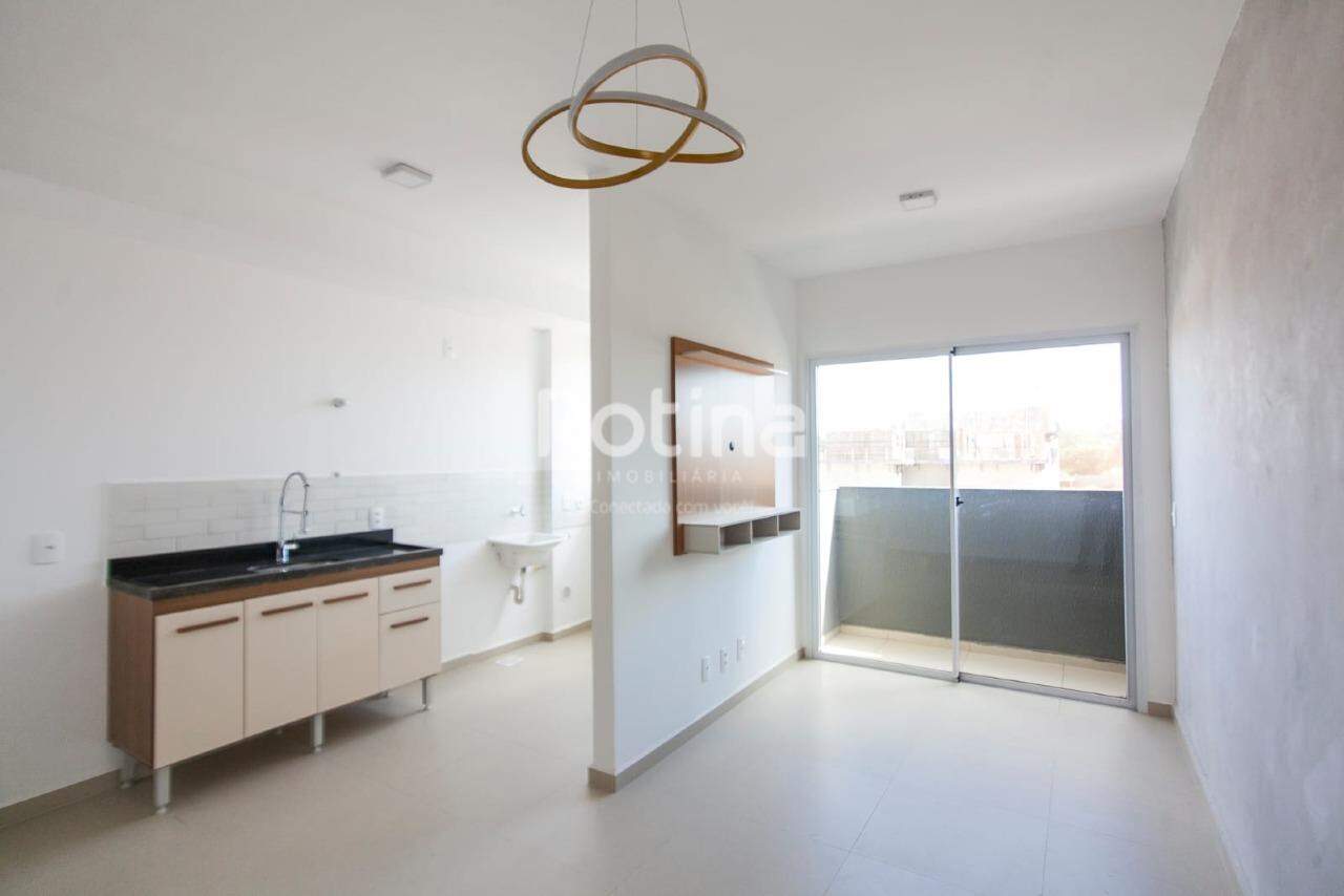 Apartamento à venda, 2 quartos em Uberlândia no bairro Jardim Holanda no valor de R$ 230.000,00 - Rotina Imobiliária: 