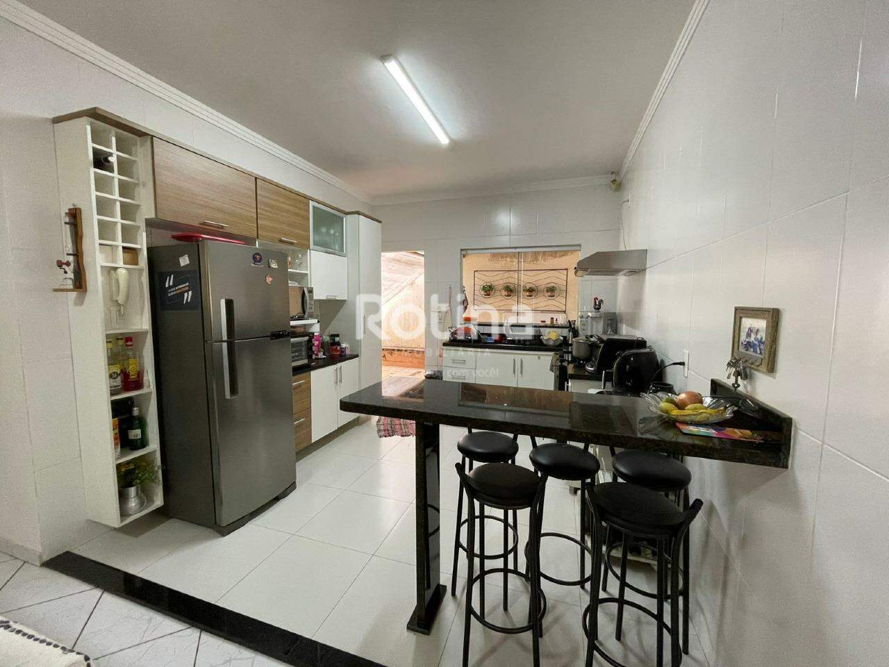 Casa à venda, 3 quartos em Uberlândia no bairro Jardim Botânico no valor de R$ 650.000,00 - Rotina Imobiliária: 