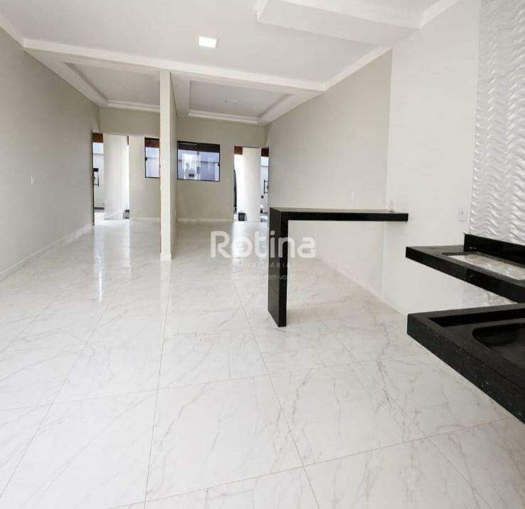 Casa para alugar, 2 quartos em Uberlândia no bairro Novo Mundo no valor de R$ 3.200,00 - Rotina Imobiliária: 