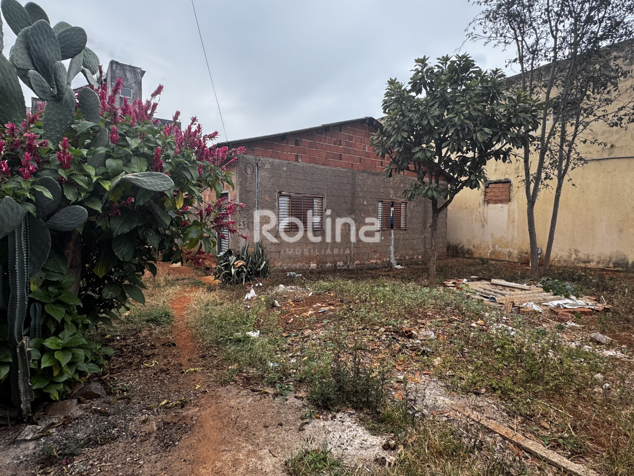 Terreno à venda, 2 quartos em Uberlândia no bairro Jardim Ipanema no valor de R$ 380.000,00 - Rotina Imobiliária: 