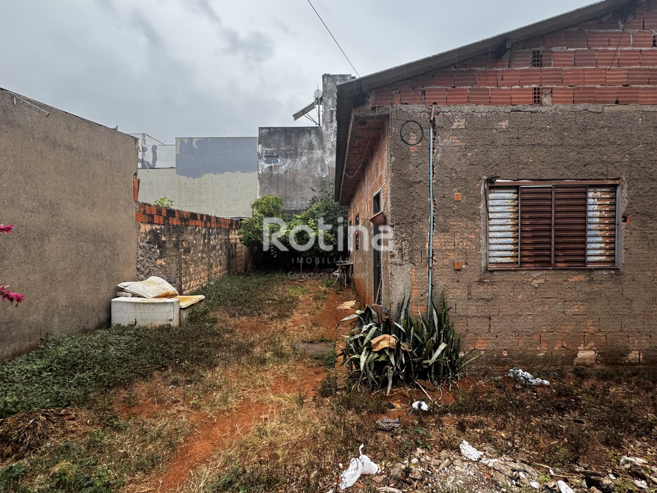 Terreno à venda, 2 quartos em Uberlândia no bairro Jardim Ipanema no valor de R$ 380.000,00 - Rotina Imobiliária: 
