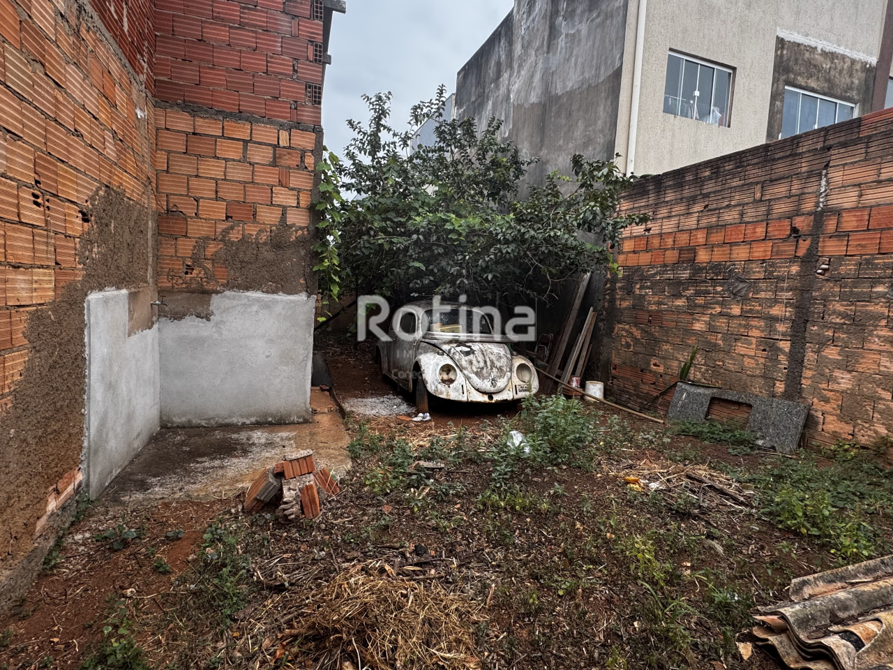 Terreno à venda, 2 quartos em Uberlândia no bairro Jardim Ipanema no valor de R$ 380.000,00 - Rotina Imobiliária: 