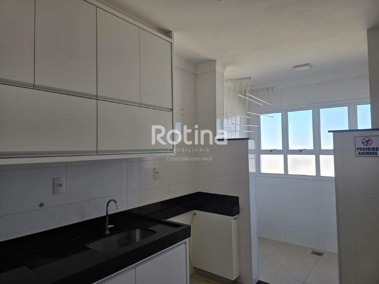 Apartamento para alugar, 2 quartos em Uberlândia no bairro Santa Mônica no valor de R$ 2.600,00 - Rotina Imobiliária: 