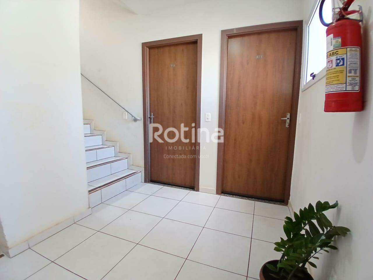 Apartamento para alugar, 2 quartos em Uberlândia no bairro Morumbi no valor de R$ 1.200,00 - Rotina Imobiliária: 