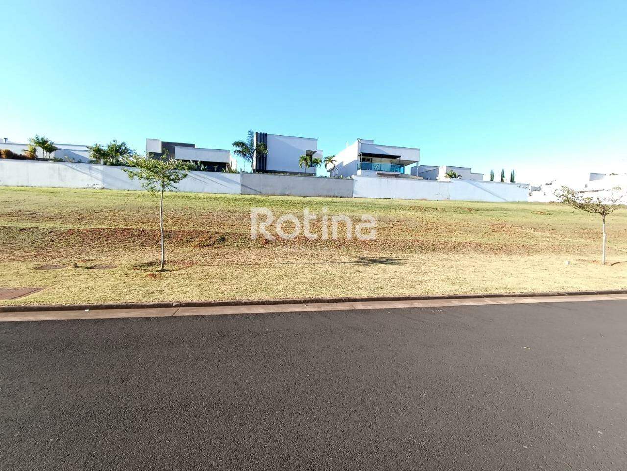 Terreno Condomínio Fechado à venda, em Uberlândia no bairro Granja Marileusa no valor de R$ 580.000,00 - Rotina Imobiliária: 