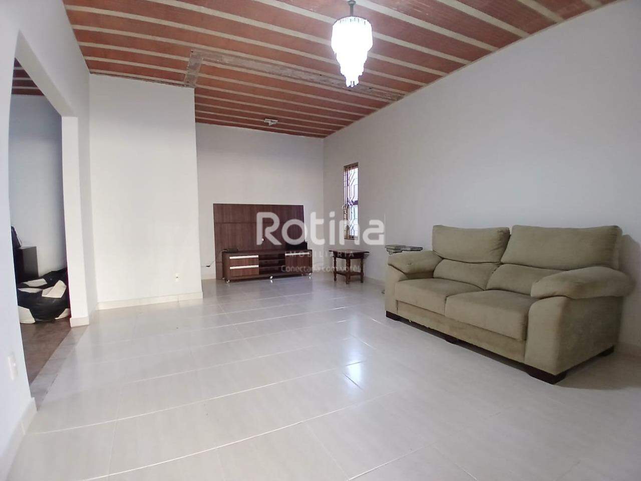 Casa para alugar, 6 quartos em Uberlândia no bairro Tubalina no valor de R$ 5.800,00 - Rotina Imobiliária: 