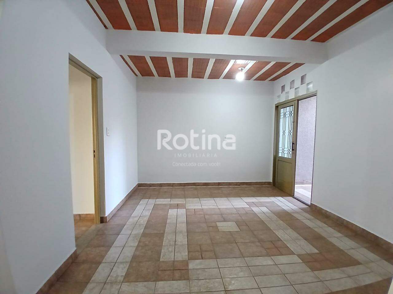 Casa para alugar, 6 quartos em Uberlândia no bairro Tubalina no valor de R$ 5.800,00 - Rotina Imobiliária: 