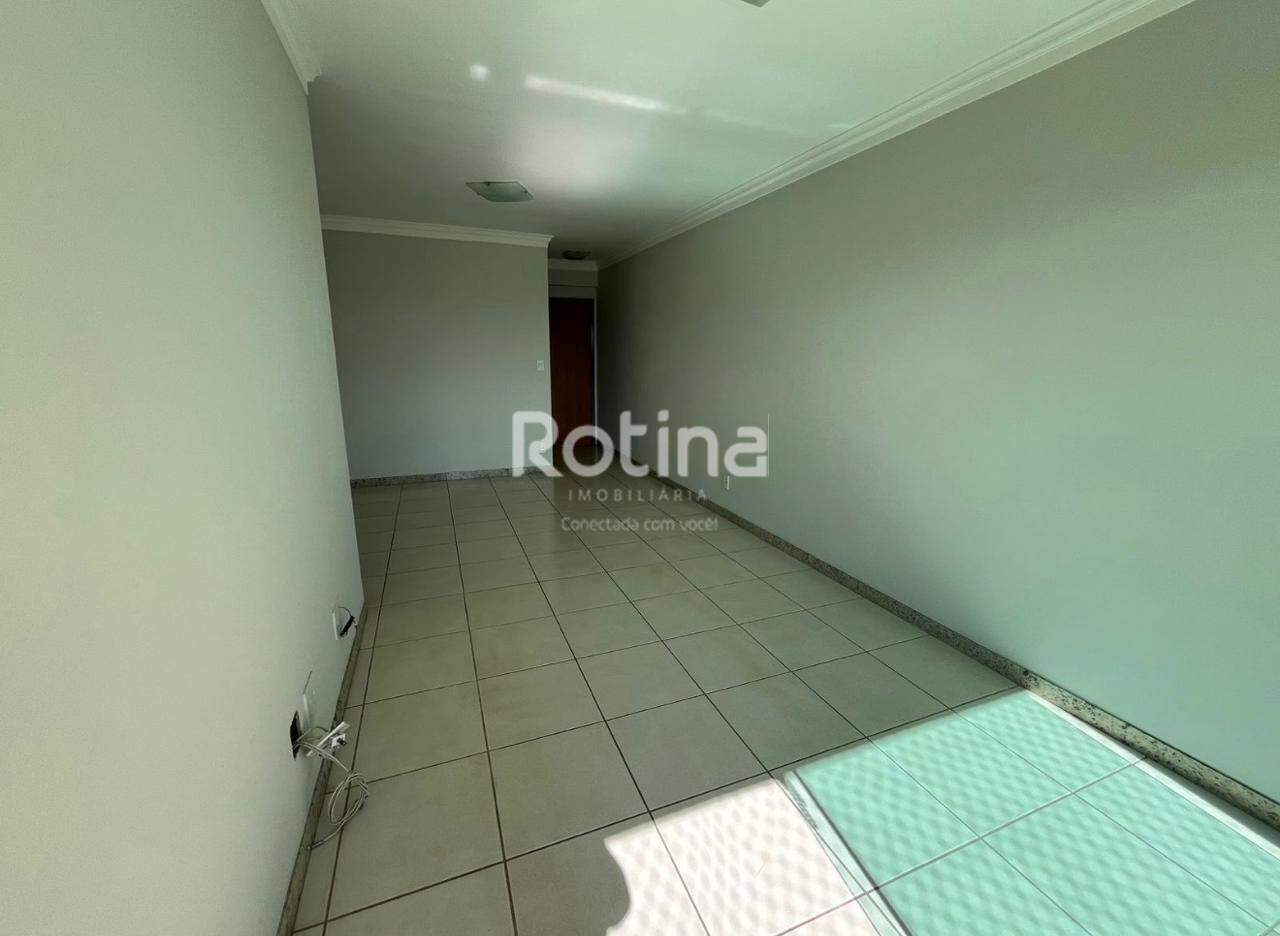 Apartamento à venda, 3 quartos em Uberlândia no bairro Nossa Senhora Aparecida no valor de R$ 550.000,00 - Rotina Imobiliária: 