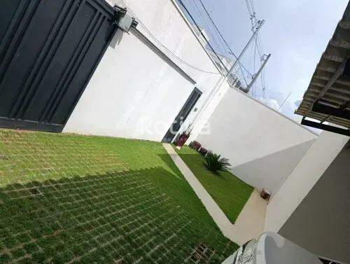 Casa à venda, 3 quartos em Uberlândia no bairro Novo Mundo no valor de R$ 920.000,00 - Rotina Imobiliária: 
