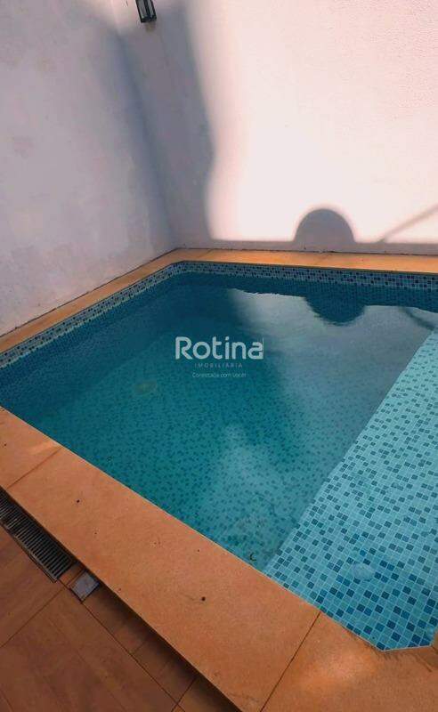 Casa à venda, 3 quartos em Uberlândia no bairro Novo Mundo no valor de R$ 920.000,00 - Rotina Imobiliária: 