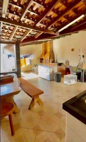 Casa à venda, 3 quartos em Uberlândia no bairro Tibery no valor de R$ 480.000,00 - Rotina Imobiliária: 