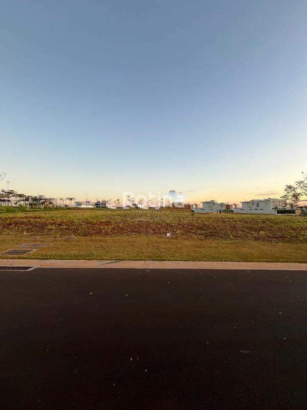 Terreno Condomínio Fechado à venda, em Uberlândia no bairro Cond. Tamboré no valor de R$ 892.500,00 - Rotina Imobiliária: 
