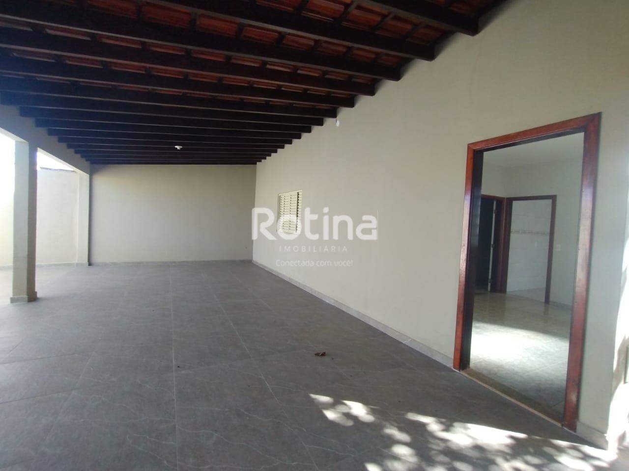 Casa para alugar, 3 quartos em Uberlândia no bairro Morumbi no valor de R$ 2.200,00 - Rotina Imobiliária: 