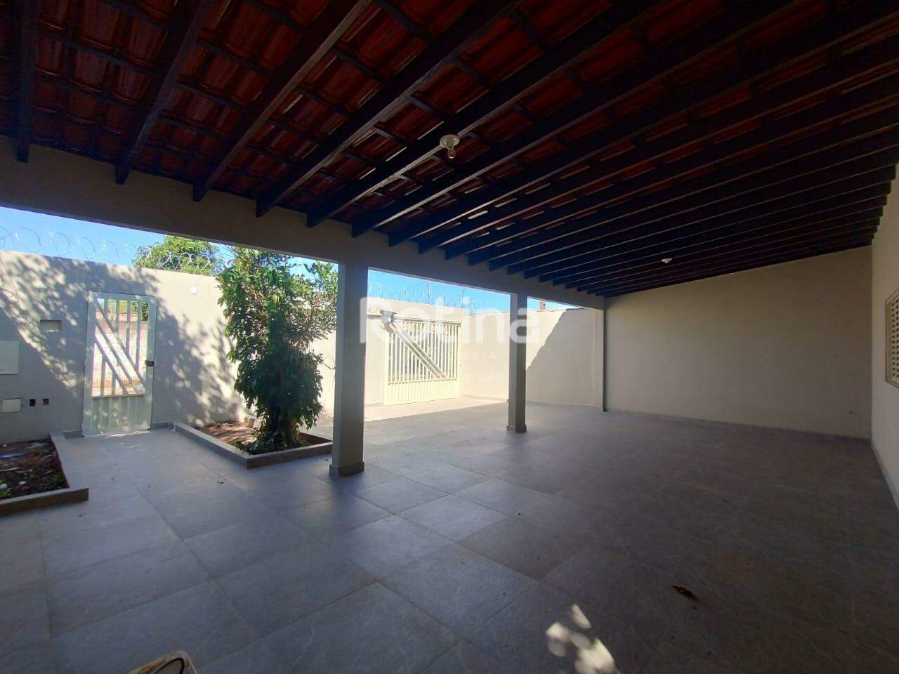 Casa para alugar, 3 quartos em Uberlândia no bairro Morumbi no valor de R$ 2.200,00 - Rotina Imobiliária: 