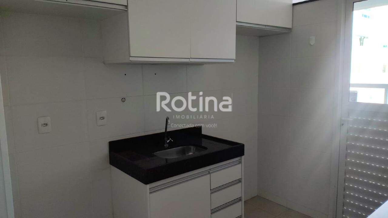 Apartamento para alugar, 2 quartos em Uberlândia no bairro Patrimônio no valor de R$ 2.500,00 - Rotina Imobiliária: 