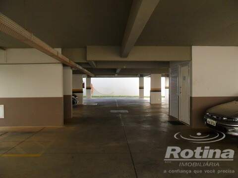 Apartamento à venda, 2 quartos em Uberlândia no bairro Alto Umuarama no valor de R$ 300.000,00 - Rotina Imobiliária: 0527820a.jpg