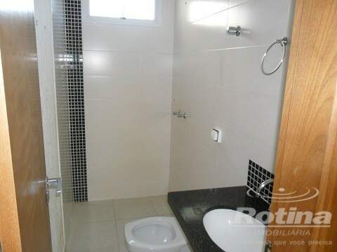 Apartamento à venda, 2 quartos em Uberlândia no bairro Alto Umuarama no valor de R$ 300.000,00 - Rotina Imobiliária: 0527820f.jpg