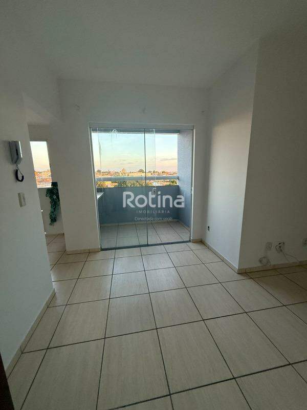Apartamento à venda, 2 quartos em Uberlândia no bairro Jardim Brasília no valor de R$ 225.000,00 - Rotina Imobiliária: 