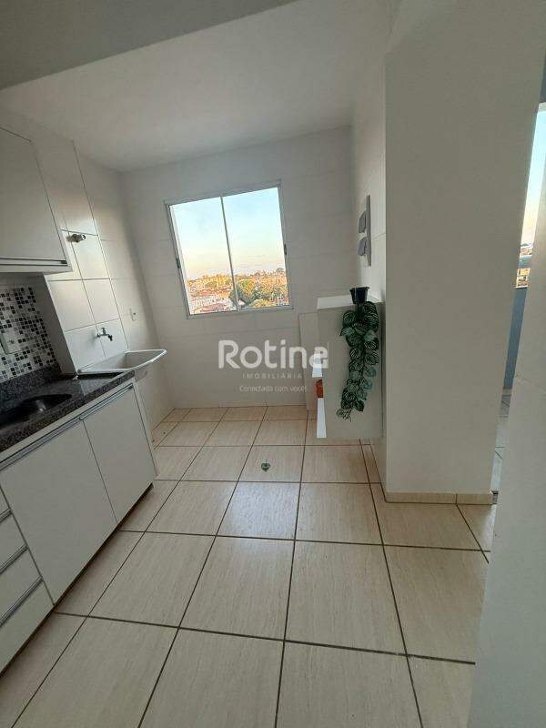 Apartamento à venda, 2 quartos em Uberlândia no bairro Jardim Brasília no valor de R$ 225.000,00 - Rotina Imobiliária: 