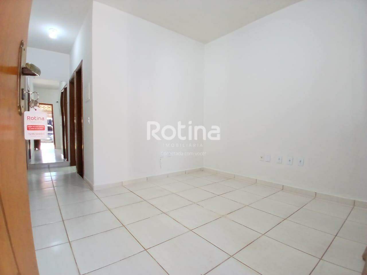 Casa Condomínio Fechado para alugar, 3 quartos em Uberlândia no bairro Minas Gerais no valor de R$ 2.100,00 - Rotina Imobiliária: 