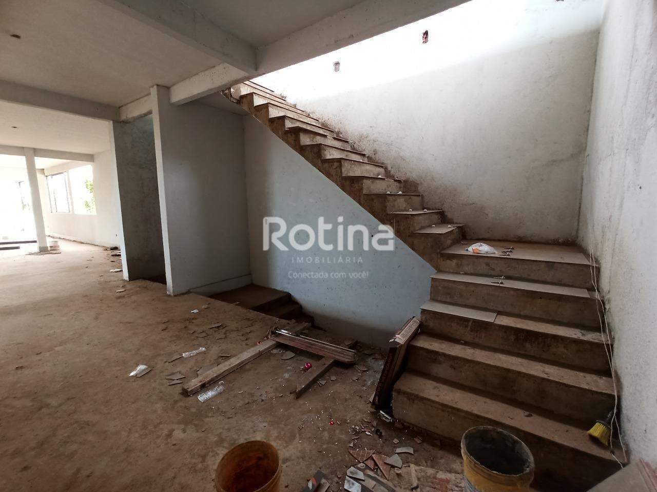 Prédio Inteiro para alugar, em Uberlândia no bairro Tocantins no valor de R$ 20.000,00 - Rotina Imobiliária: 