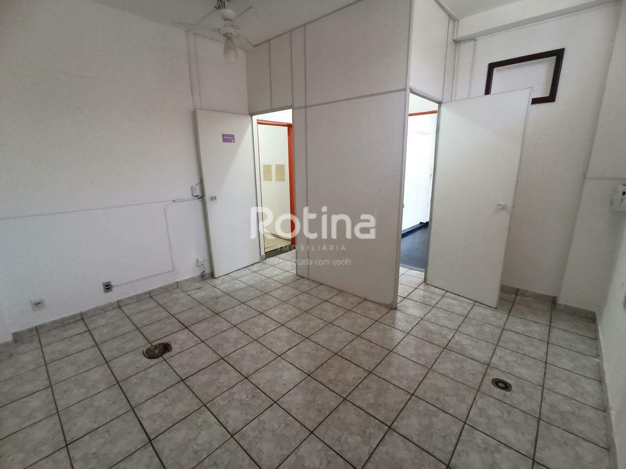 Comercial para alugar, em Uberlândia no bairro Nossa Senhora Aparecida no valor de R$ 3.500,00 - Rotina Imobiliária: 