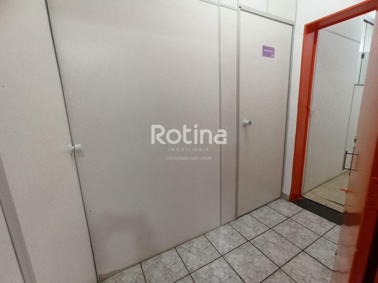 Comercial para alugar, em Uberlândia no bairro Nossa Senhora Aparecida no valor de R$ 3.500,00 - Rotina Imobiliária: 