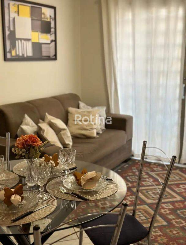 Apartamento para alugar, 3 quartos em Uberlândia no bairro Brasil no valor de R$ 3.000,00 - Rotina Imobiliária: 
