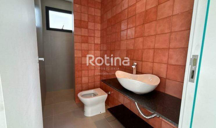 Casa à venda, 3 quartos em Uberlândia no bairro Jardim Karaíba no valor de R$ 1.690.000,00 - Rotina Imobiliária: 