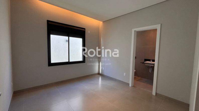 Casa à venda, 3 quartos em Uberlândia no bairro Jardim Karaíba no valor de R$ 1.690.000,00 - Rotina Imobiliária: 