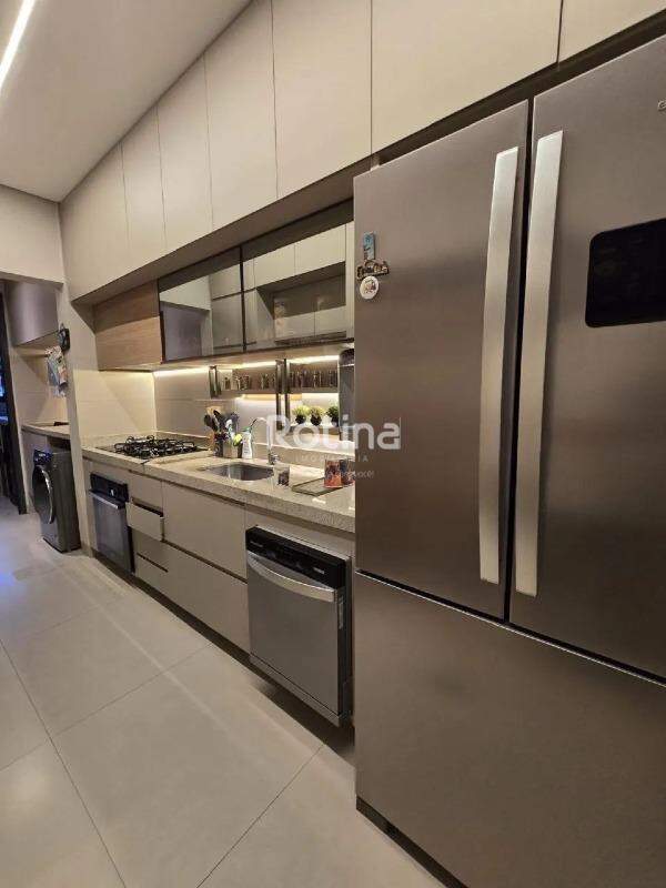 Apartamento à venda, 3 quartos em Uberlândia no bairro Morada da Colina no valor de R$ 1.350.000,00 - Rotina Imobiliária: 