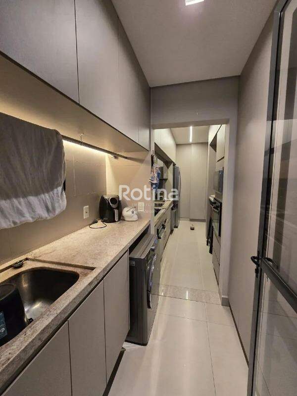 Apartamento à venda, 3 quartos em Uberlândia no bairro Morada da Colina no valor de R$ 1.350.000,00 - Rotina Imobiliária: 