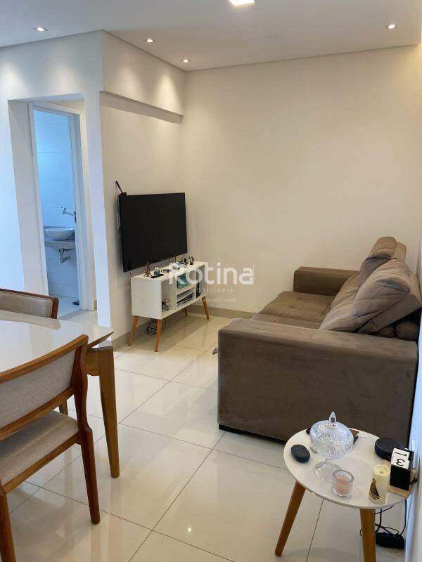 Apartamento à venda, 2 quartos em Uberlândia no bairro Santa Mônica no valor de R$ 580.000,00 - Rotina Imobiliária: 