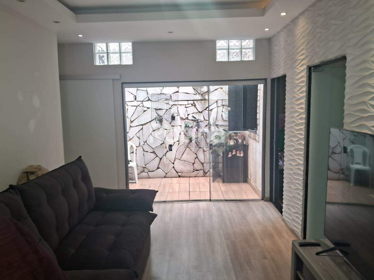 Casa à venda, 3 quartos em Uberlândia no bairro Santa Mônica no valor de R$ 890.000,00 - Rotina Imobiliária: 