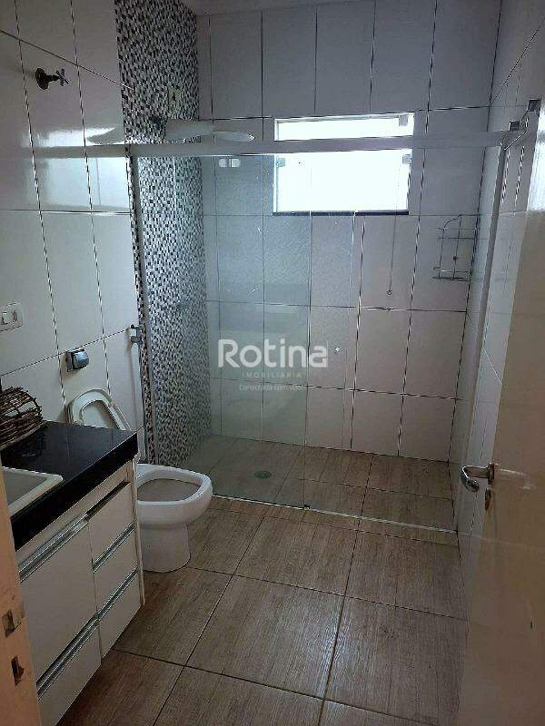 Casa à venda, 3 quartos em Uberlândia no bairro Cidade Jardim no valor de R$ 950.000,00 - Rotina Imobiliária: 