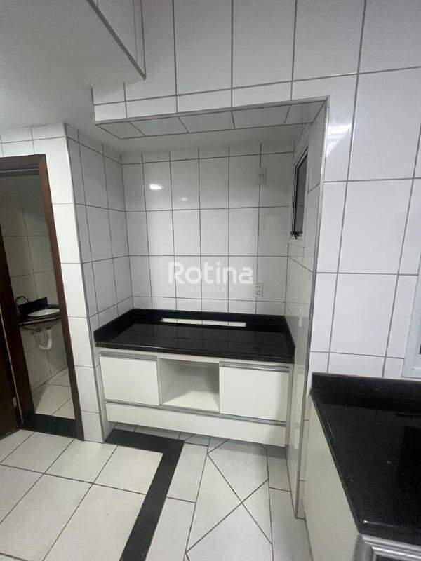 Apartamento à venda, 4 quartos em Uberlândia no bairro Vigilato Pereira no valor de R$ 950.000,00 - Rotina Imobiliária: 