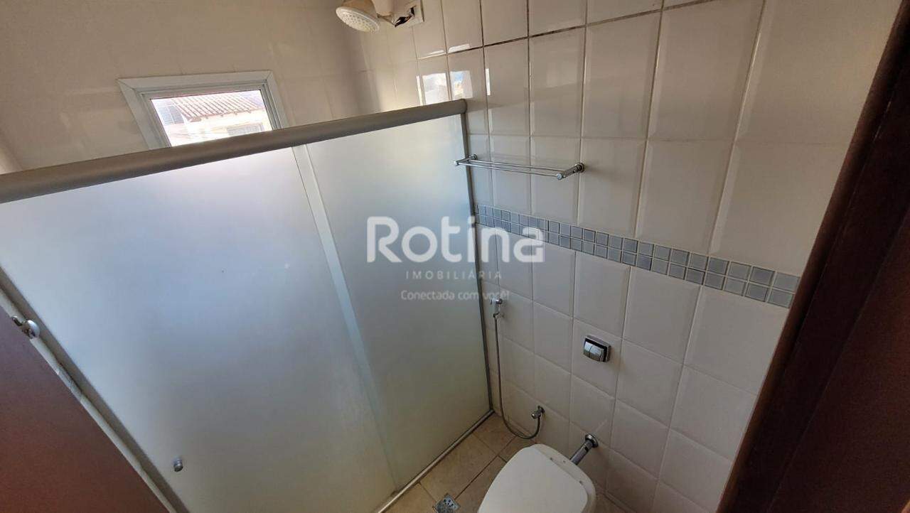 Casa à venda, 5 quartos em Uberlândia no bairro Lídice no valor de R$ 850.000,00 - Rotina Imobiliária: 