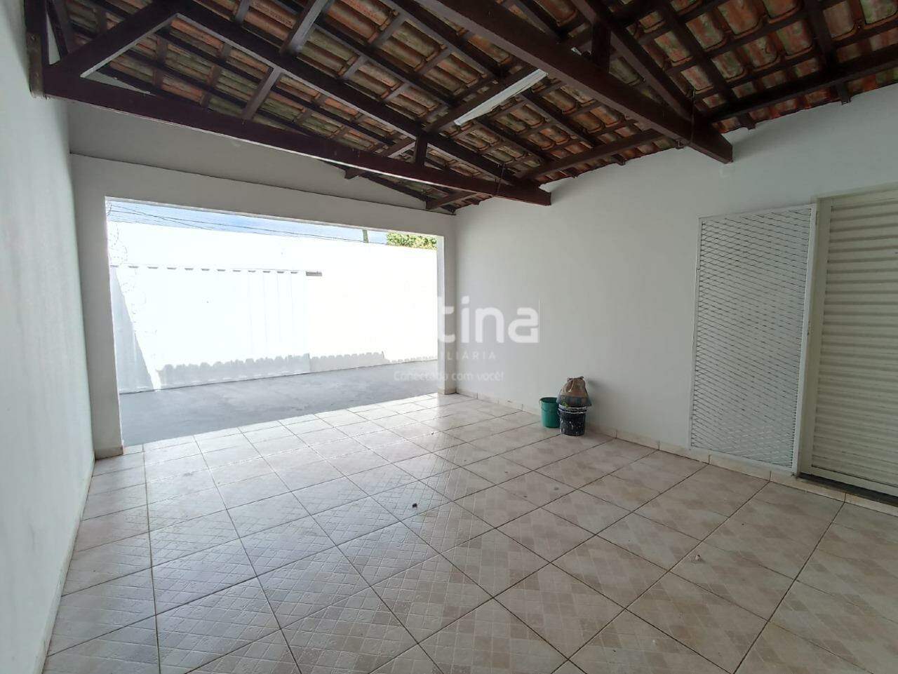 Casa à venda, 2 quartos em Uberlândia no bairro Planalto no valor de R$ 350.000,00 - Rotina Imobiliária: 