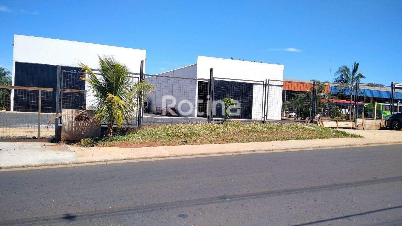 Galpão para alugar, em Uberlândia no bairro Distrito Industrial no valor de R$ 9.500,00 - Rotina Imobiliária: 