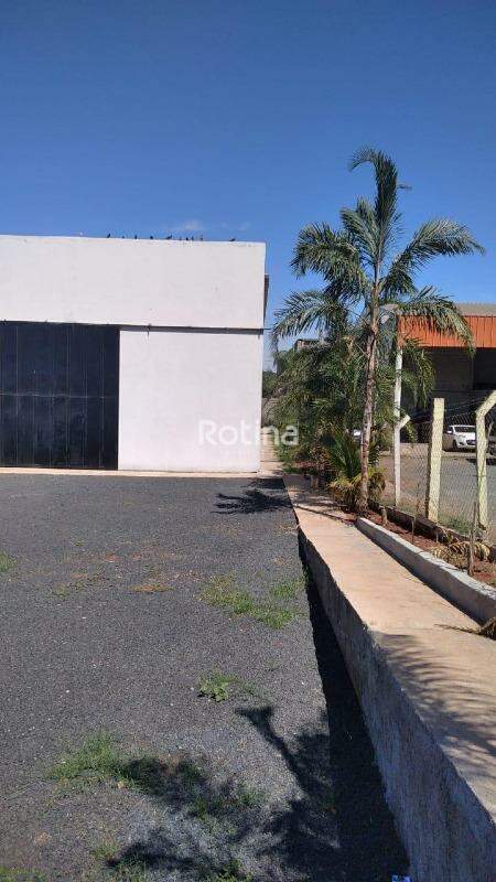 Galpão para alugar, em Uberlândia no bairro Distrito Industrial no valor de R$ 9.500,00 - Rotina Imobiliária: 