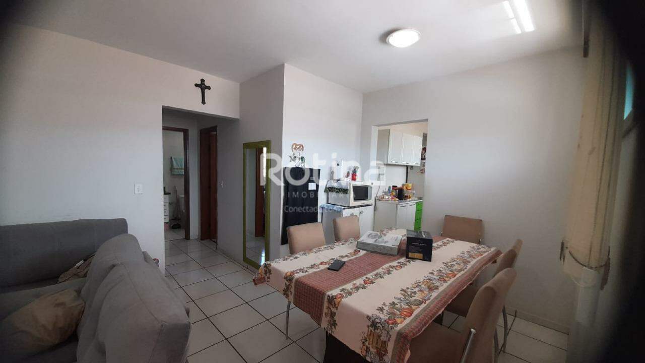 Apartamento à venda, 2 quartos em Uberlândia no bairro Presidente Roosevelt no valor de R$ 260.000,00 - Rotina Imobiliária: 