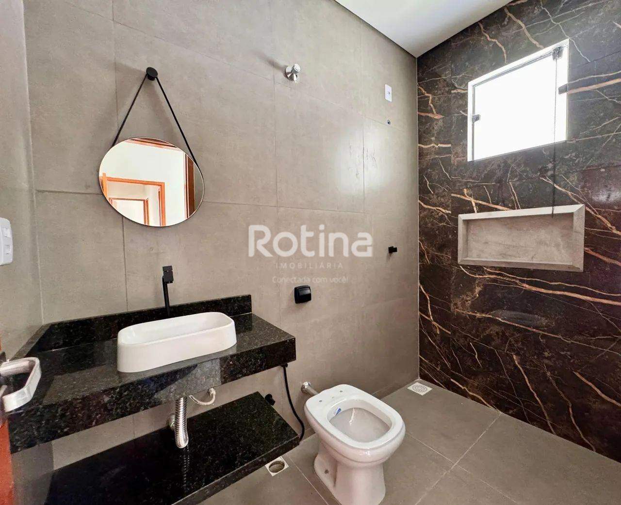 Casa à venda, 3 quartos em Uberlândia no bairro Jardim Canaã no valor de R$ 480.000,00 - Rotina Imobiliária: 