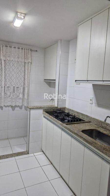 Apartamento para alugar, 2 quartos em Uberlândia no bairro Santa Mônica no valor de R$ 3.300,00 - Rotina Imobiliária: 