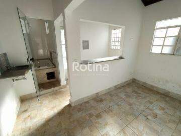 Casa à venda, 2 quartos em Uberlândia no bairro Cidade Jardim no valor de R$ 450.000,00 - Rotina Imobiliária: 