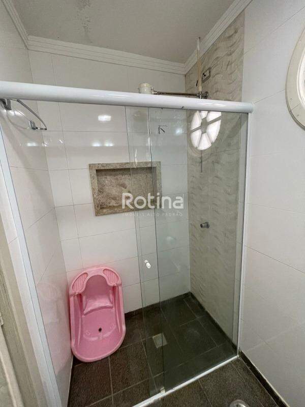 Casa à venda, 2 quartos em Uberlândia no bairro Cidade Jardim no valor de R$ 450.000,00 - Rotina Imobiliária: 