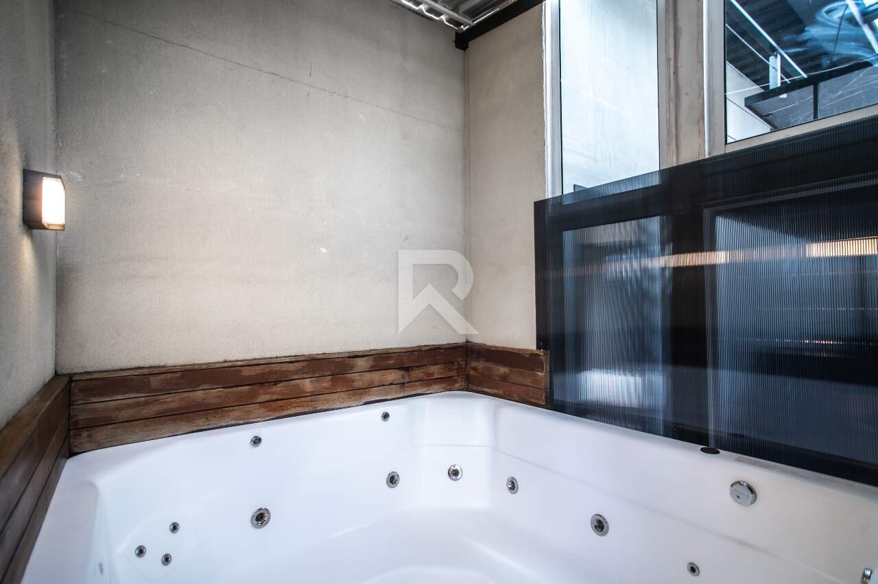 Cobertura Duplex com Vista Livre, 2 suítes 4 vagas para locação, 218 m² - Campo Comprido - Curitiba/PR miniatura 16
