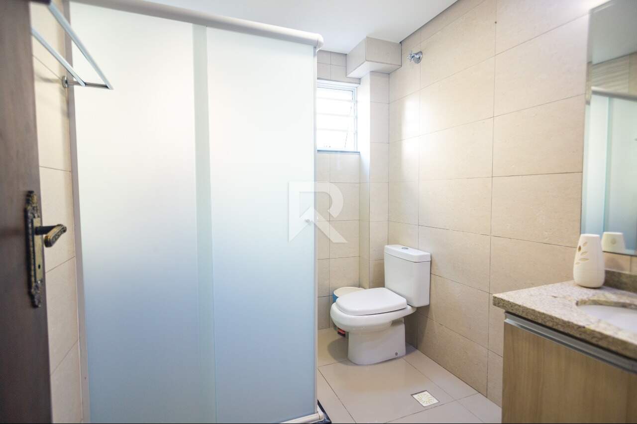 Casa Semi Mobiliada com 6 Quartos e 4 Vagas, Venda, 375 m² por R$ 1.850.000,00 - Santa Felicidade - Curitiba/PR miniatura 14